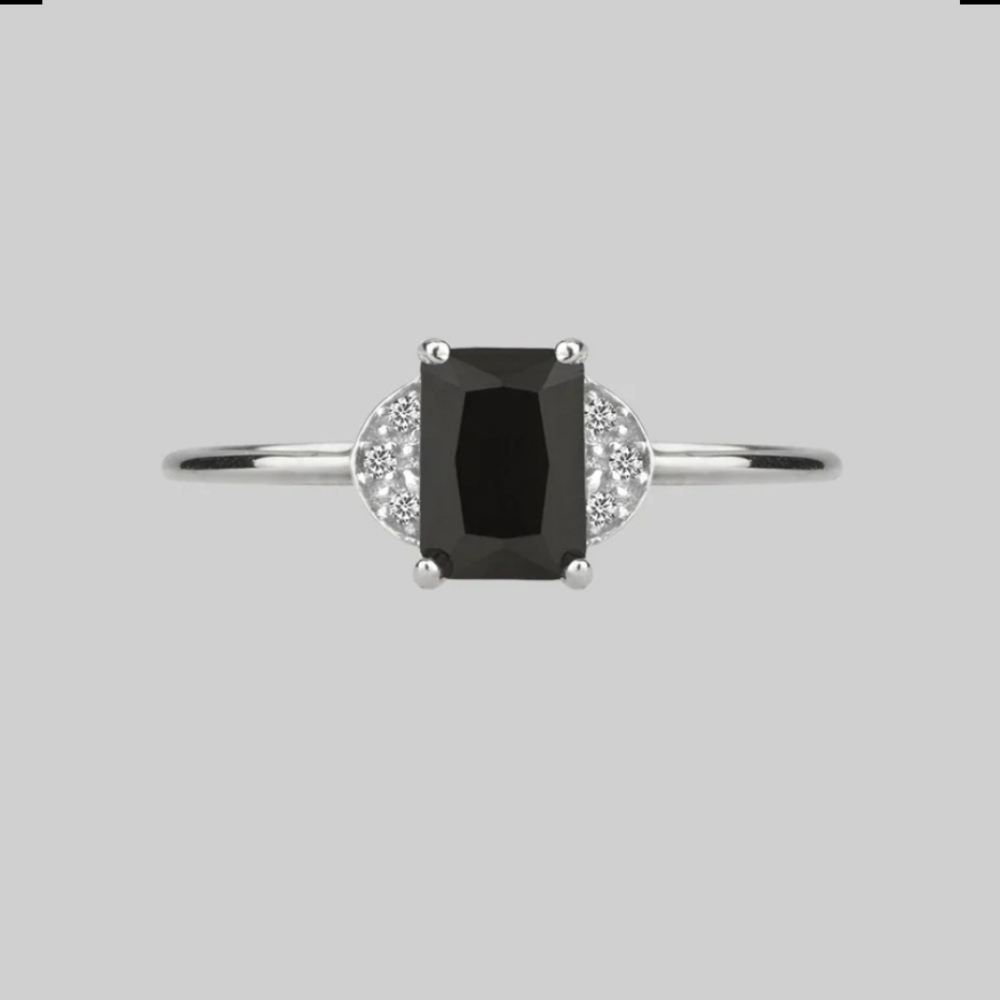 Regal Rose Art Deco Black and Silver Ring